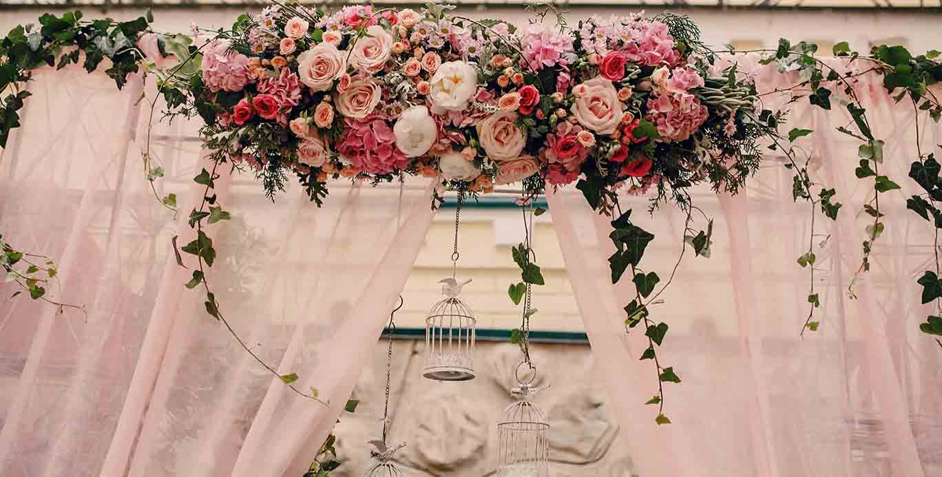 You are currently viewing Maintaining freshness – Tips for keeping wedding gate flowers vibrant throughout the ceremony